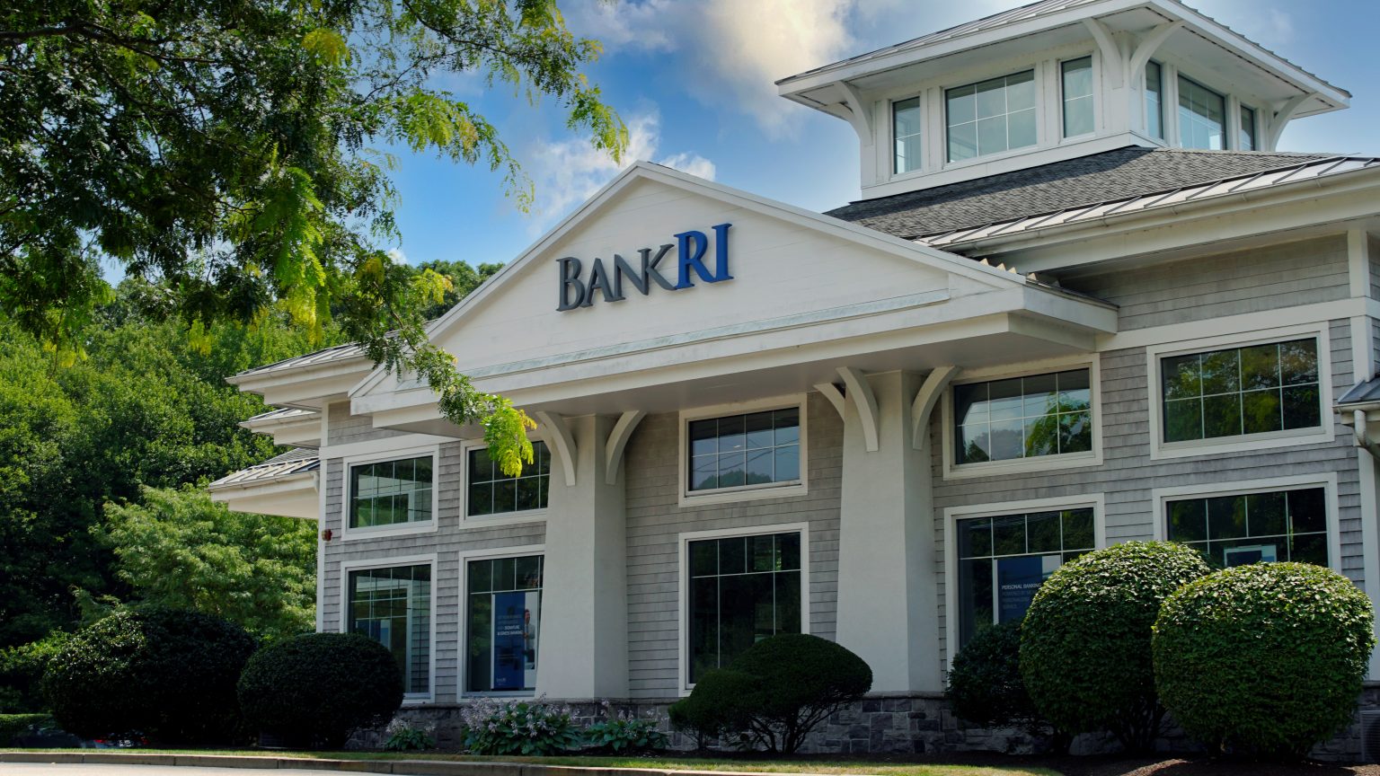 bank ri lincoln ri